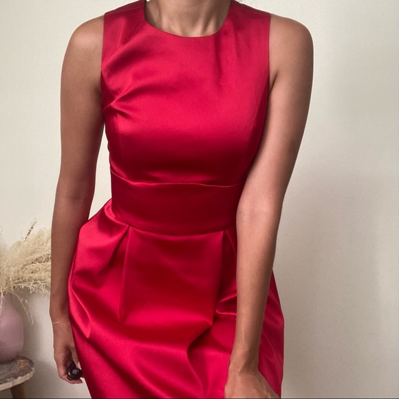 Zara Red Satin Mini A Line Dress - Picture 4 of 4